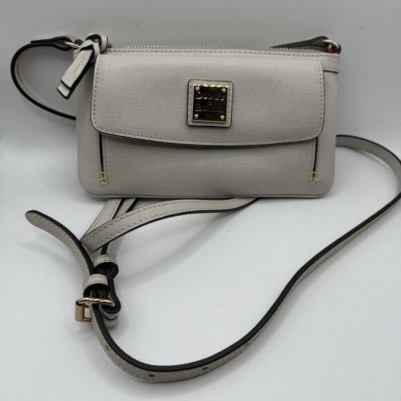 DOONEY & BOURKE Small Pebble Grain Leather Crossbody~Cloudy Gray, EUC - Picture 2 of 8
